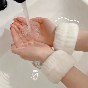 Summer Wrist Washing Belt 2pcs Soft Cotton Towel Washing Face Hand Towel With Water Absorption Prevent Wetness Wrist Washband 1