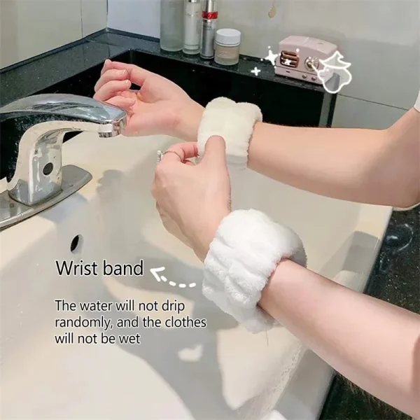 Summer Wrist Washing Belt 2pcs Soft Cotton Towel Washing Face Hand Towel With Water Absorption Prevent Wetness Wrist Washband 2