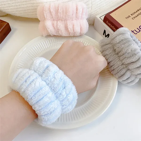Summer Wrist Washing Belt 2pcs Soft Cotton Towel Washing Face Hand Towel With Water Absorption Prevent Wetness Wrist Washband 5