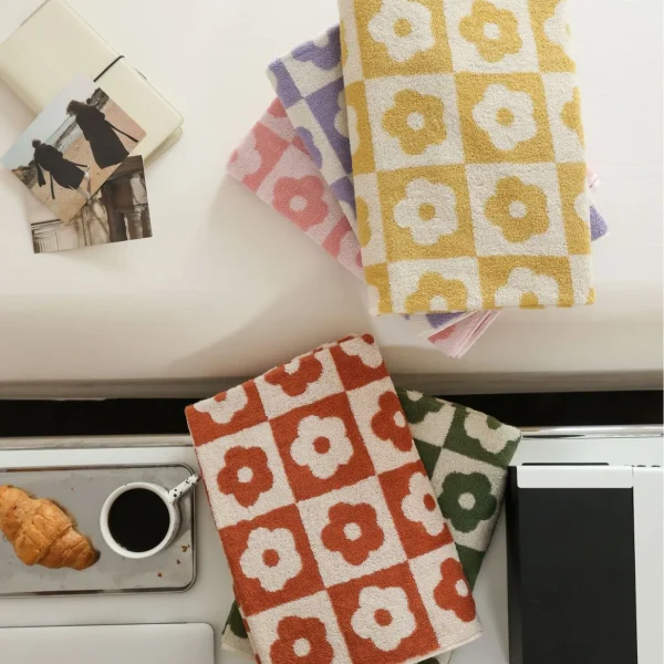 Retro Striped Cotton Towel Skin-Friendly Face Towel 70*140cm Bath Towels Soft Absorbent Face Towel Kitchen Towel 6