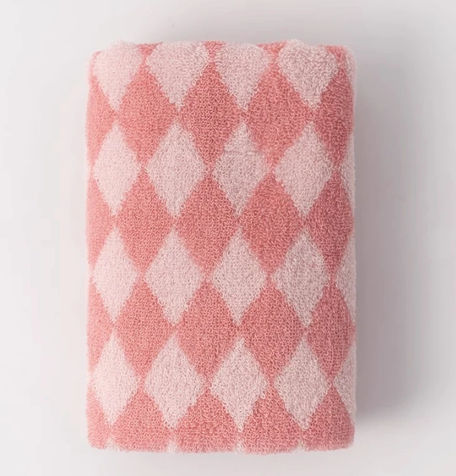 DIAMOND PINK