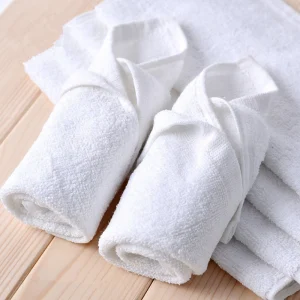 AhLoyalty 5pcs/lot 25*25CM Soft Square Towel Handkerchief Face Hand Small Travel Bathing Towels for Adult Kids Wholesale 1