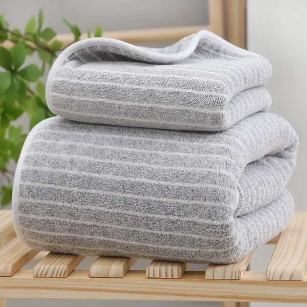 Quick-Drying Towel Coral Fleece Towels Bath Towels Thickened Absorbent for Swimming Pool Sports Fitness Gift Towels 6