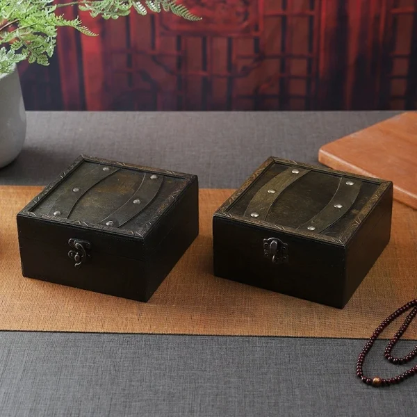 Vintage wooden storage box, exquisite organizing box for desktop, ID cards and jewelry, wooden box, pirate treasure chest 2