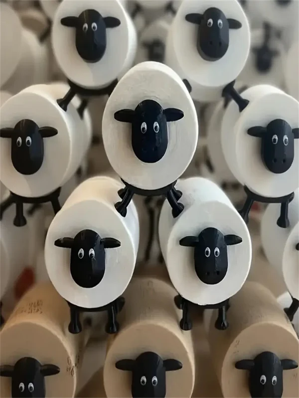 1 Cute Sheep Toilet Paper Holder, Creative Animal Bathroom Roll Paper Holder, Wall-Mounted Tissue Box, Farm Style Bathroom Decoration, Strong Paste, No Punching, Kidsren's Bathroom Fun Ornaments 4