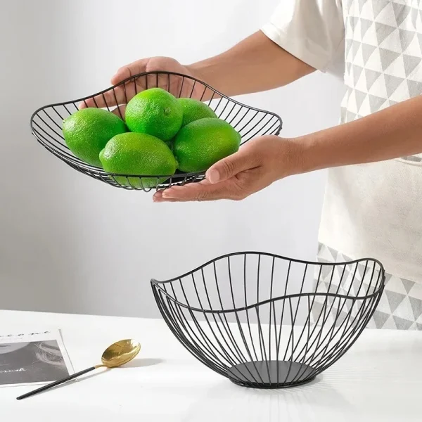 Fruit Durable Metal Wire Bowl Nordic Style Iron Home Snac Bread Dining Table Indoor Cosmetic Storage Basket 3