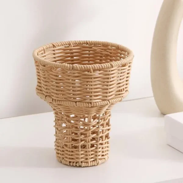 AXYC Elegant Ice Cream Shape Flower Basket Decorative Plastic Bouquet Holder Multifunctional Woven Basket for Family Outings 3