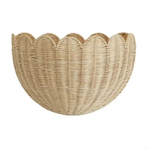 LX0C Handwoven Scalloped Basket Natural Rattan Hanging Decoration for Bedroom and Bathroom Wall mounted Storage Solution 1