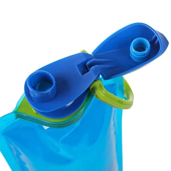 700ml Foldable Water Bottles Flexible Reusable Travel&Camping Water Bottle Water Pouch Soft Flask Water Bag With Carabiner Clip 4