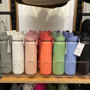24oz Stainless Steel Lulu Insulated Water Cup Sports Water Bottles Pure Titanium Vacuum Portable Leak proof Outdoor Travel 1