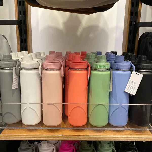 24oz Stainless Steel Lulu Insulated Water Cup Sports Water Bottles Pure Titanium Vacuum Portable Leak proof Outdoor Travel 1