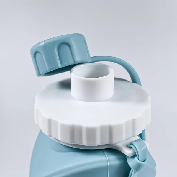 Outdoor Sports Foldableable Water Kettle 600ml 20.29oz, Leak-Proof, Foldableable and High Temperature Resistant, Food Grade Silicone Material Without Bpa, Suitable for Cycling Hiking Gym and Other Sports, Christmas, Valentine's Day, Holiday Gifts, Four Colors to Choose From, Maca Color Series 4