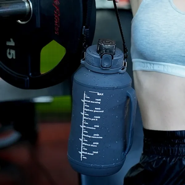 2L Portable Silicone Water Bottle With Handle Foldable Water Cup for Outdoor Sports Travel Fitness Leakproof BPA-Free Water Bott 2