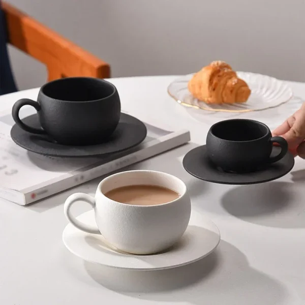 110/280ml Japanese-style Ceramic Mug Black White Fired Stone Coffee Cup and Saucer Set Breakfast Milk Coffee Cup Egg-shaped Mug 4