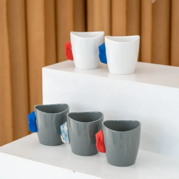 New Creative Rock Climbing Handle Ceramic Cup High Value Contrast Gift Water Cup Finger Power Home Office Mug 1