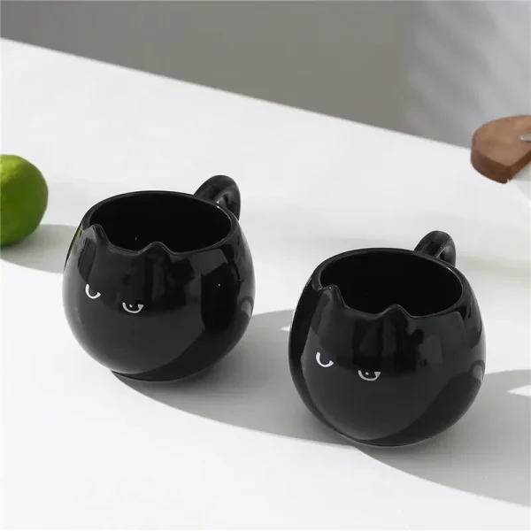 1Pcs Cute Ceramic Cat Shaped Mug, Creative Hand Painted Coffee Milk Tea Cups Novelty Appearance Level Cup Kitchen Table Cupware 2