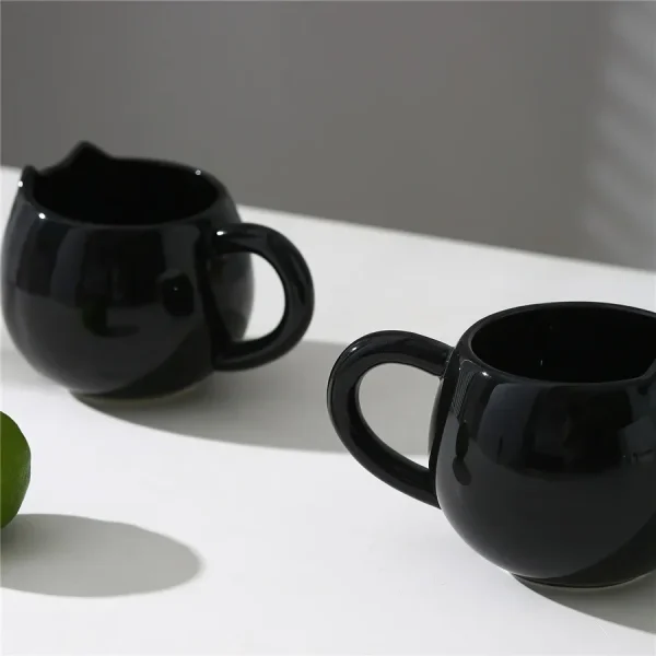 1Pcs Cute Ceramic Cat Shaped Mug, Creative Hand Painted Coffee Milk Tea Cups Novelty Appearance Level Cup Kitchen Table Cupware 3