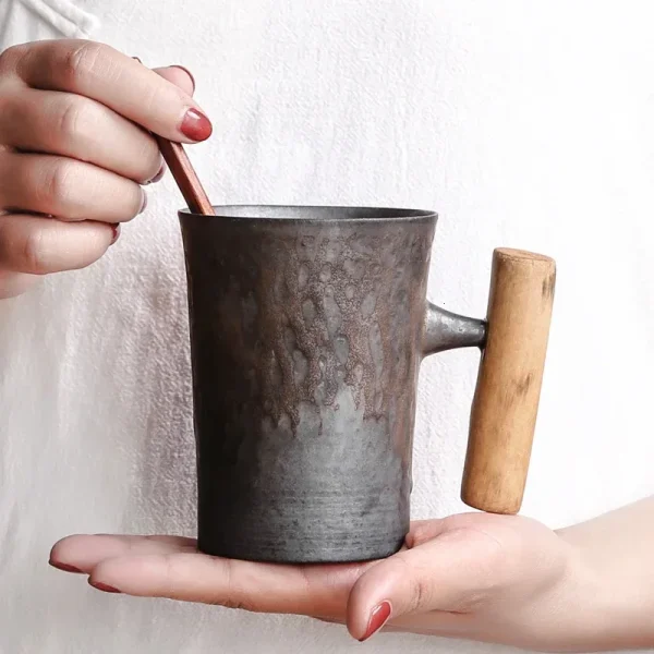 Japanese Vintage Tea Cup Set Ceramic Coffee Mug Rust Glaze Milk Cafe Cup with Wood Handle Water Cup Teacup Home Office Drinkware 1