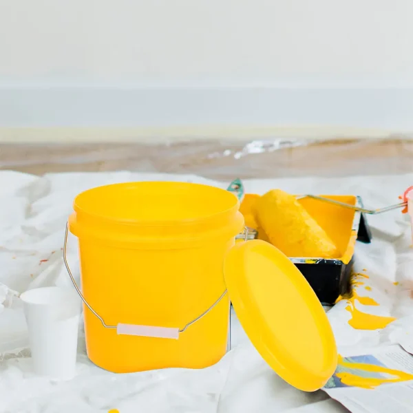 Sealed Bucket Leakproof Lid Durable Plastic Pail Food Grade Storage Container Small Food Grade Buckets Home Use 2
