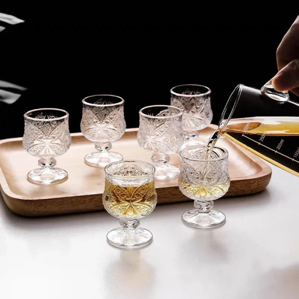 6pcs Creative Wine Glass Set Engraved Cup Mini Cups Butterfly Pattern Cups Drinkware Transparent Home Accessories Wedding Gifts 5