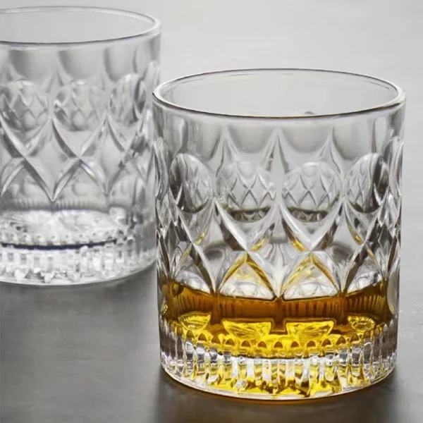 4pcs Wine Glasses Set 360ml Drinkware Glass Cups Bar Classical Crystal Glass Transparent Beer Cup Retro Solid Color Relief Cups 2