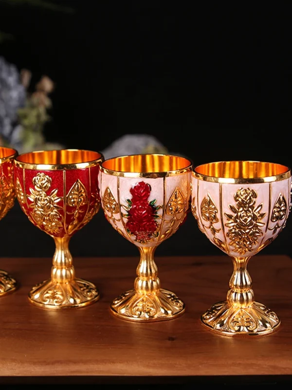 Mini 30ML Metal Wine Glasses Vintage European Style Wine Cup Champagne Cocktail Glasses Bar Drinkware Home Decoration Cup 4