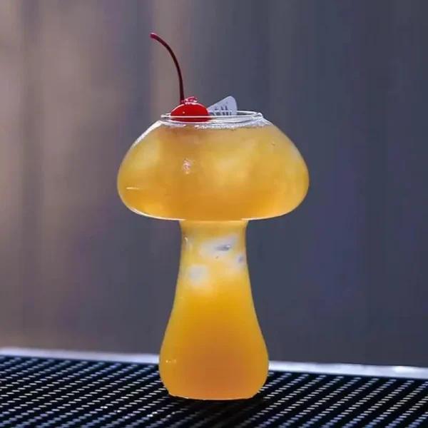 Cute Mushroom Cocktail Glass 250ml Cup For Drinks Beer Creative Clear Wine Glasses Coffee Cups Drinkware Bar Shot Glasses 2