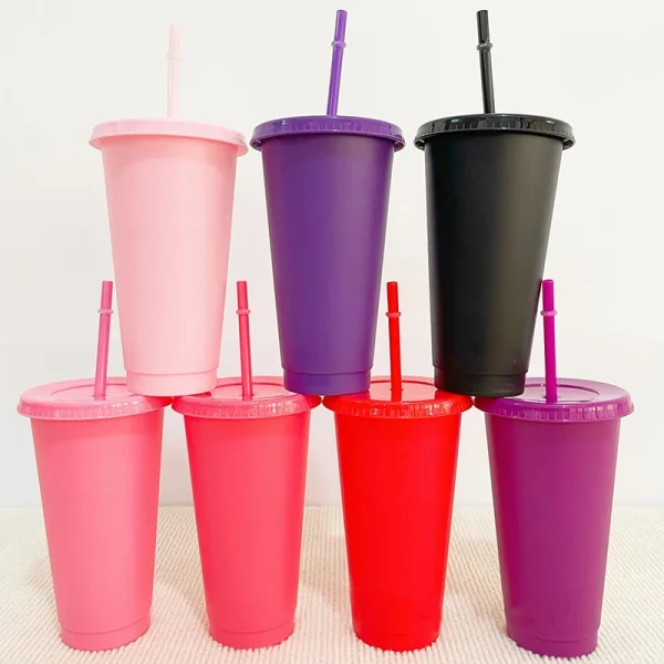 Reusable Drinkware With Straws Lid Flash Powder Water Bottle Plastic Tumblers Straw Drinking Cup Cold Drink Tumbler 2