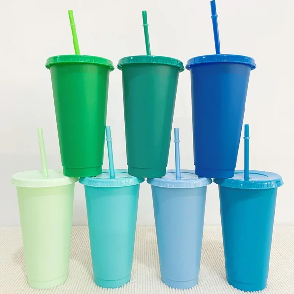 Reusable Drinkware With Straws Lid Flash Powder Water Bottle Plastic Tumblers Straw Drinking Cup Cold Drink Tumbler 3