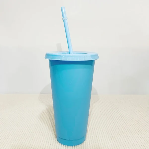 Reusable Drinkware With Straws Lid Flash Powder Water Bottle Plastic Tumblers Straw Drinking Cup Cold Drink Tumbler 6