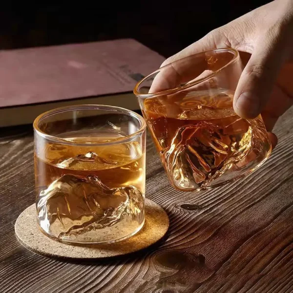 200/300ml Japan 3D Mountain Whiskey Glass Whiskey Glasses Drinkware Mount-Fuji Glacier Cocktails Drinking Glass Mug Drinking Cup 3