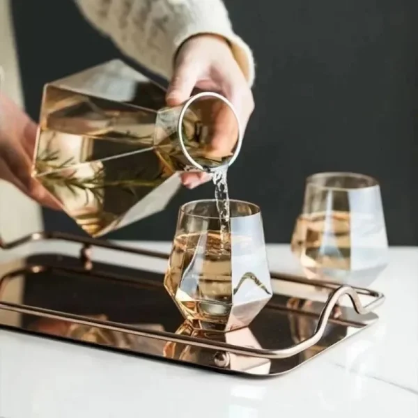 Luxury Diamond Shape Glass Water Kettle with Natural Wood Ball Lid Clear Cold Water Jug Juice Beverage Pitcher Home Drinkware 3
