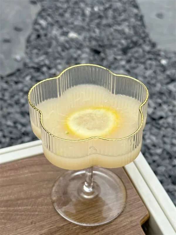 Phnom Penh Cocktail Glass Cups Creative Flower Shape Ripple Transparent Goblets Cups for Champagne Drinkware Glass Sets 5