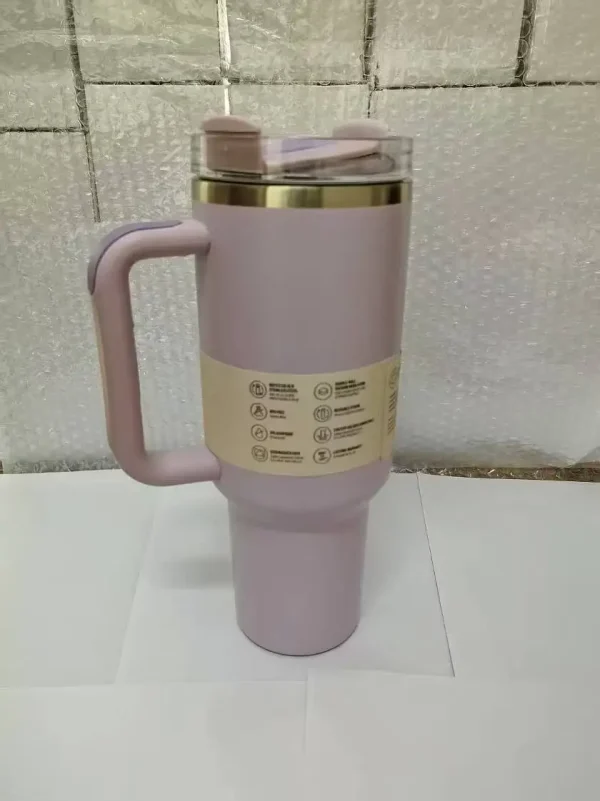 High-end stainless steel vacuum-insulated travel mug with a large capacity and a convenient handle for men and women 5