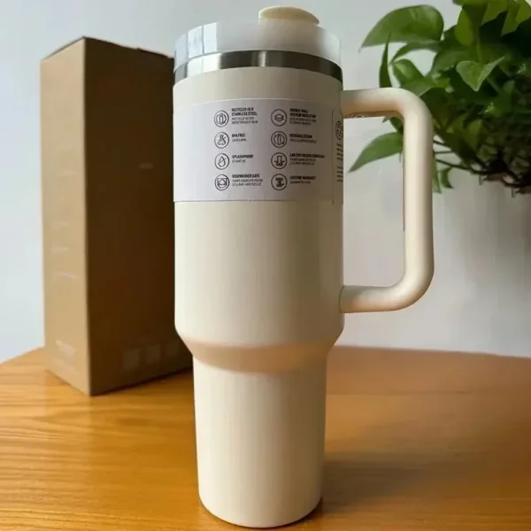 2025 New  Handle Straw Lid Stainless Steel 30oz/40oz Vacuum Insulated Car Mug Double Wall Thermal Iced Travel Cup 4