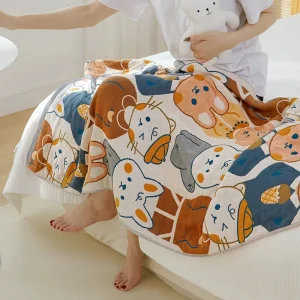 Kawaii cotton gauze bath towel for adult skin-friendly easily absorbent quick-drying children cartoon large towel 70x140cm 1