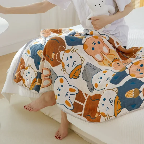 Kawaii cotton gauze bath towel for adult skin-friendly easily absorbent quick-drying children cartoon large towel 70x140cm 1