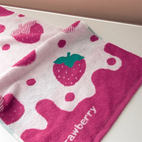 Strawberry Soft Cotton Baby Bath Towel Cartoon Fruit Kids Face Towel Soft Absorbent Washcloth Grape Lemon Children Shower Towels 2