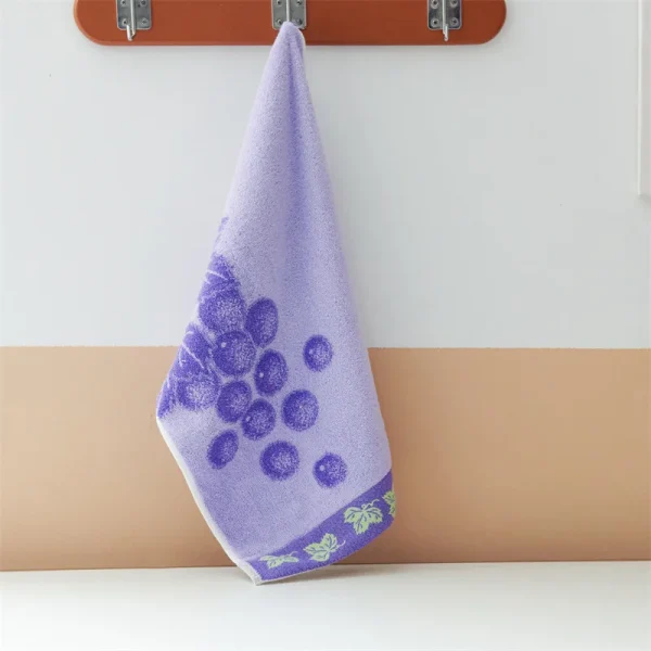 Strawberry Soft Cotton Baby Bath Towel Cartoon Fruit Kids Face Towel Soft Absorbent Washcloth Grape Lemon Children Shower Towels 4