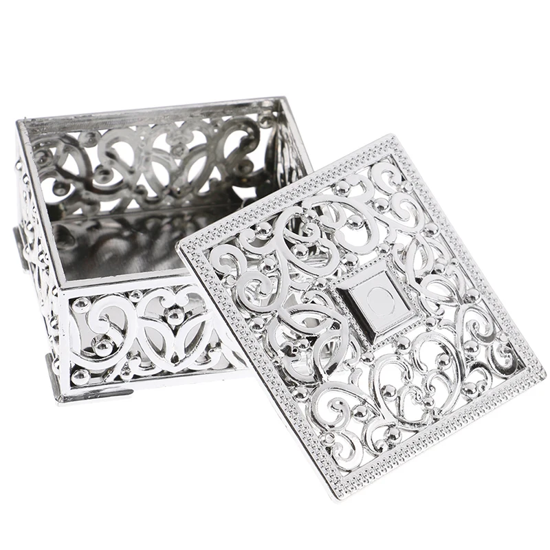 Silver 5.8x5.8x3cm