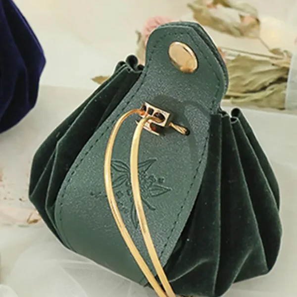 Leather Candy Gift Bag Drawstring Flannel Cloth Buckle Ornament Gift Giving Festive Party Candy Pouch Wedding Gift Box 1