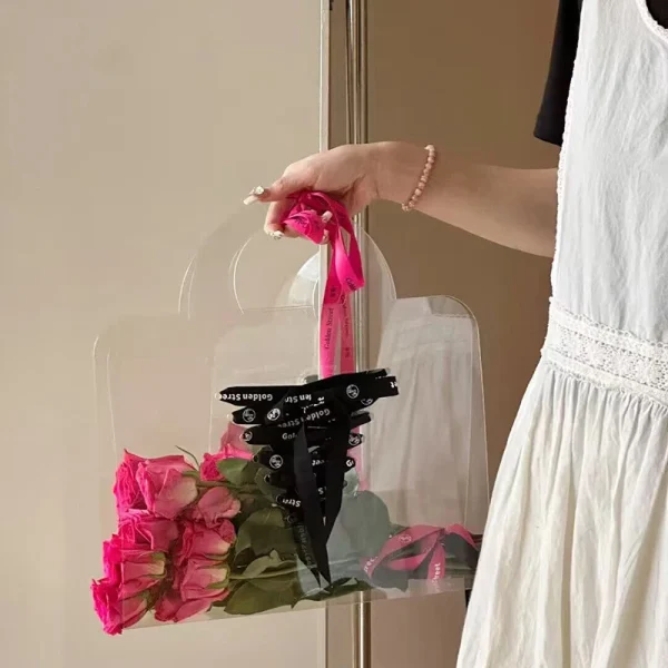 Transparent PET Fresh Flower Box Bouquet Handbag Flowers Wrapping Handbag Festivals Party Gift Rose Package Portable Packing Bag 3