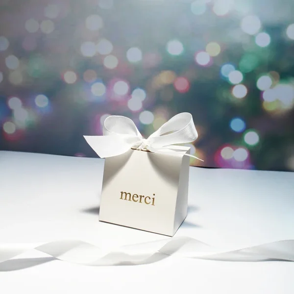 High-end Ins Wind Wedding candy box Jewelry bags engagement wedding candy box Birthday Christmas gift bag new year packages 1