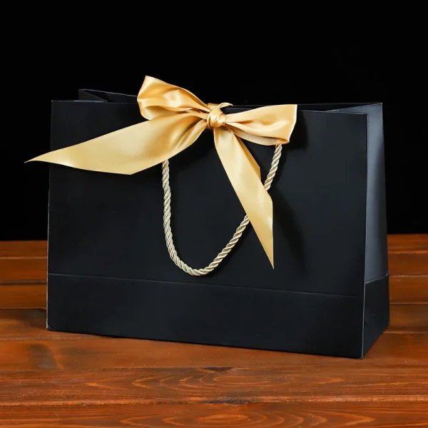 Gift Bags With Handles Paper Party Favor Handbag Bow Ribbon Jewelry Packing Birthday Wedding Graduation Celebration Present Wrap 1