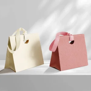 High Quality Paper Handbag Exquisite Jewelry Gift Bags With Handles Party Favor Packaging Paper Bag Birthday Wedding Present Bag 1