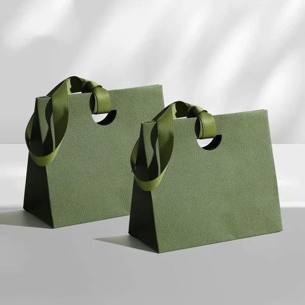High Quality Paper Handbag Exquisite Jewelry Gift Bags With Handles Party Favor Packaging Paper Bag Birthday Wedding Present Bag 6