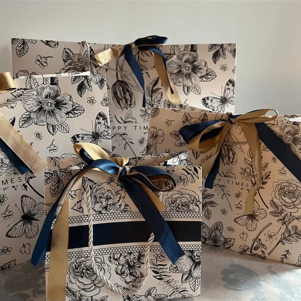 1PCS New Gift Bags Mother's Day Gift Wrapping Bags Floral Paper Bags Tote Bags Birthday Paper Bags Premium Gift Bags with Ribbon 1