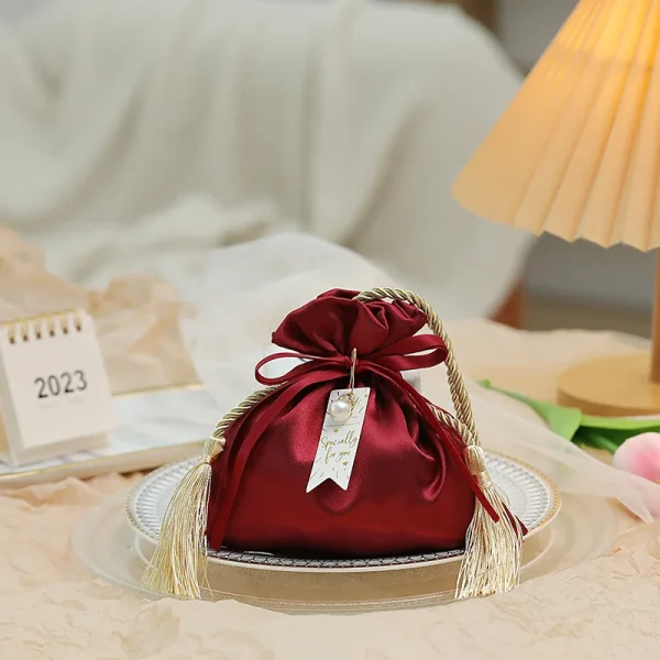 Velvet Silk Bag Gift Candy Drawstring Pouches Wedding Guest Gift Packing Bags Party Jewelry Organizer Chocolate Candy Bags Suppl 5