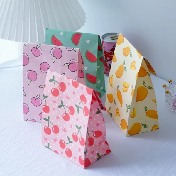 10PCS Summer Fruits Candy Gift Bags Pineapple Strawberry Packaging Gifts Bag for Kids Summer Birthday Party Gifts Candy Supply 4