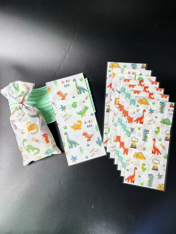 50pcs Cute Little Dinosaur Design Gift Candy Decorated OPP Flat Pocket With Gold Tie-in, Cartoon Animal Volcano Printed Gift Bag 1
